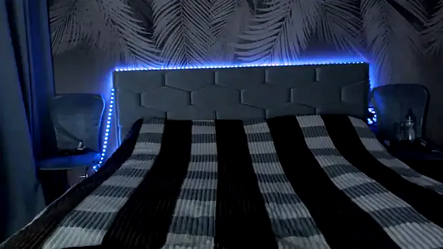 uliastar — Give me warmth and light Wowww