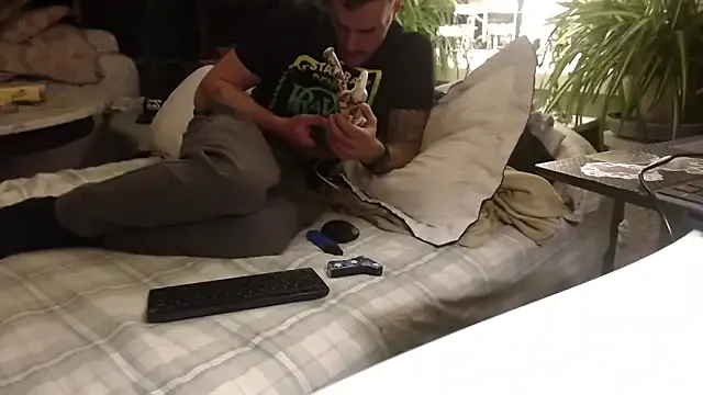 UnCuTupTheBuTT's avatar