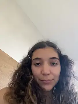 uniquerossie — Hi Bella <3