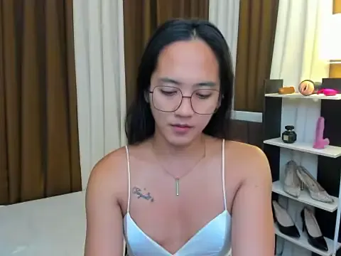 URHottestAngel — MARRY ME