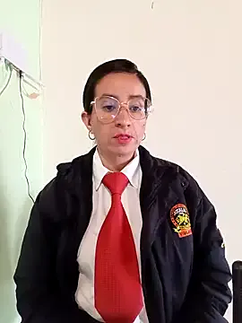 Valentina--1 — Give me an orgasm AT WORK