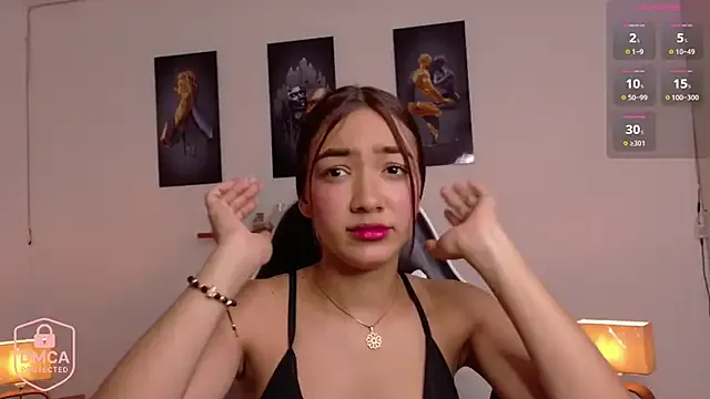 valeria_aragon1107 — take bra off