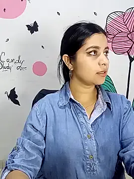 Avatar of ValerieLove_