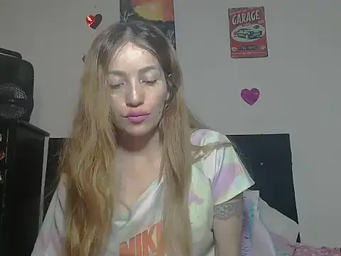 valerivegass — make wet dildo in pussy omg i love