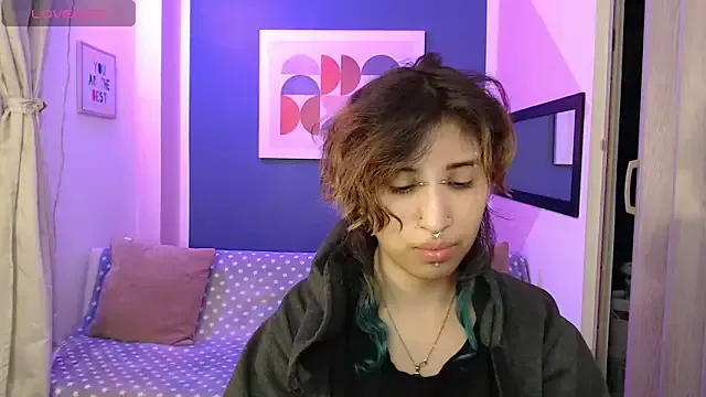 VenusMist — undress me