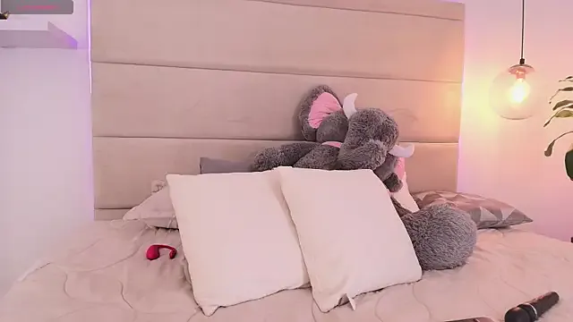 Avatar of VENUSMOON777