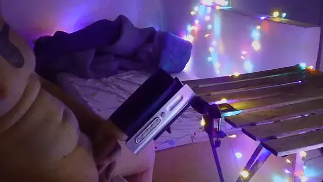 VenyxTrend — Cum first time