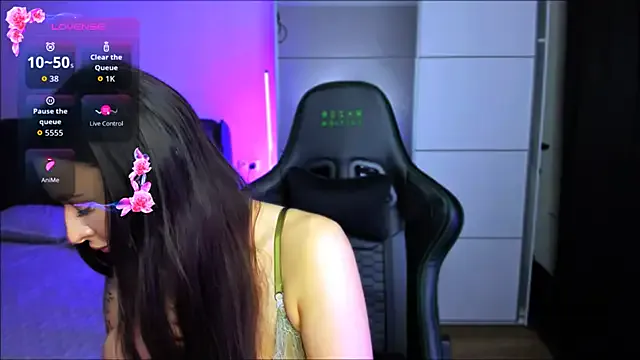 Veronica_Larsson — Freechat on StripChat