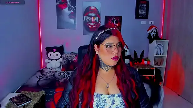 Veronika_metal — sexy blowjob with tits