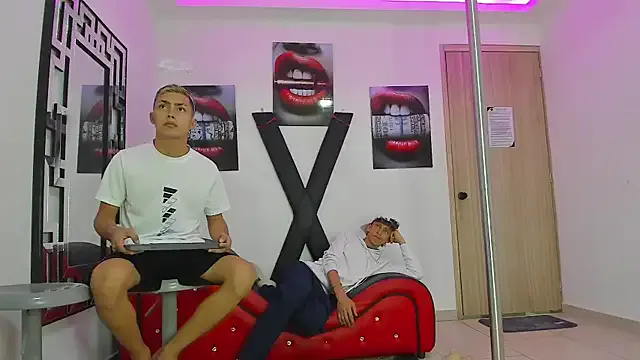 Avatar of VERY_HOT_GUYS