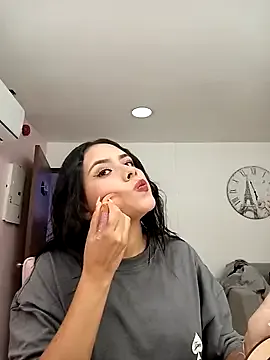 Avatar of VictoriaVixxen