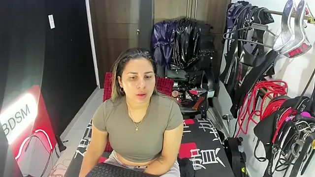 violet_bdsmx — Freechat on StripChat