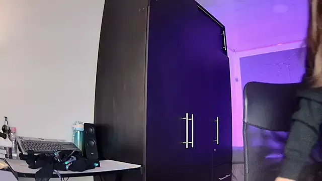 Avatar of Violet_moon24