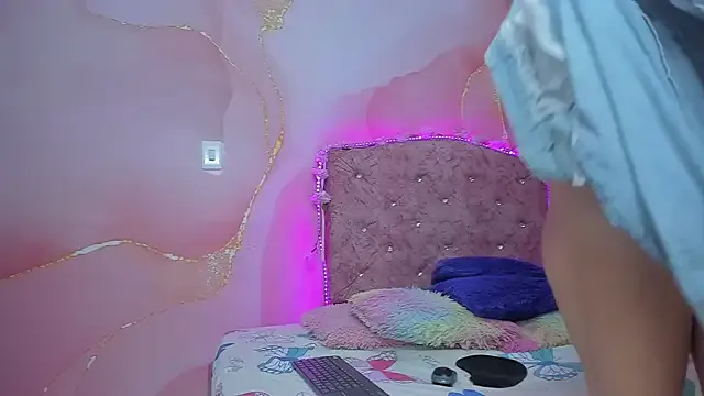 Avatar of violet_taylor_