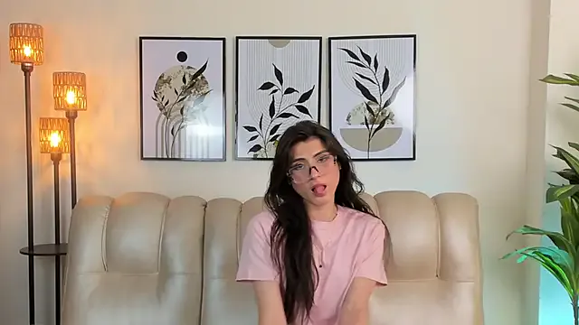 Avatar of Violeta_Foxz