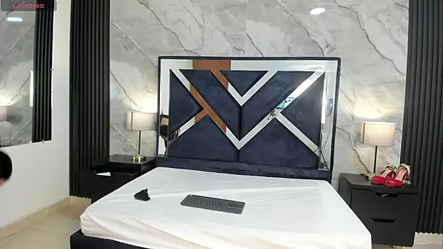 Avatar of VioletRose_as