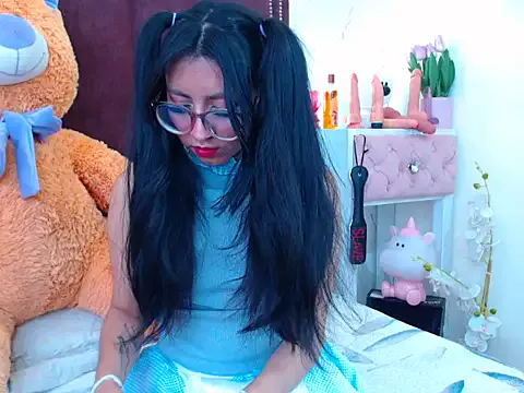 Avatar of VioletxBloom