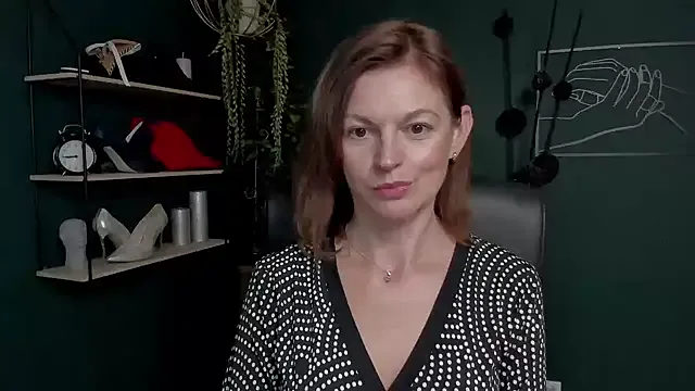 Avatar of VivianWILD