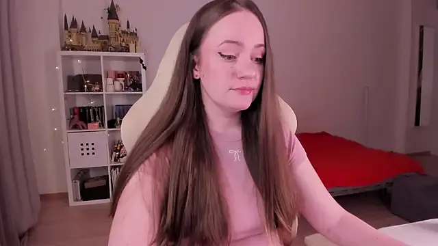 Avatar of WalkingGirl