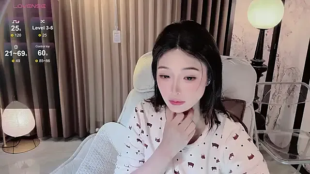 Yaikun0-0 — Freechat on StripChat