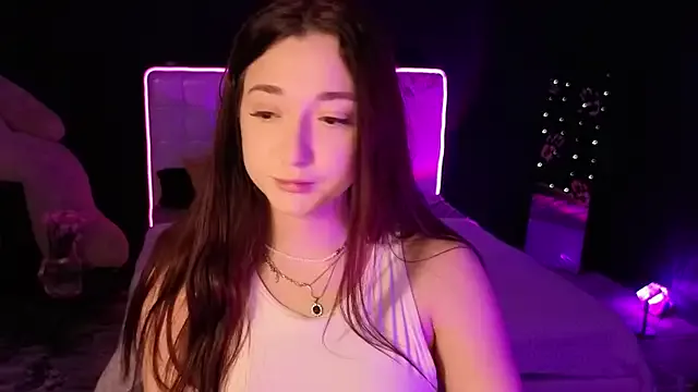 YasmineWest — spank the ass