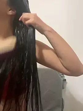 Avatar of youngsexywoman