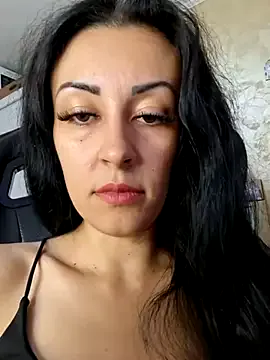 Avatar of Your_lucky_girl