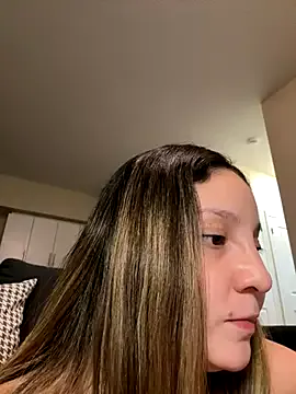 yourlilsecreet's avatar