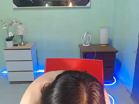 Avatar of Yourplay1ngdoll