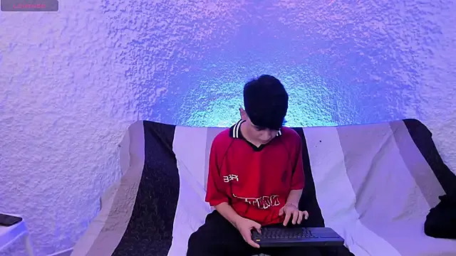 Avatar of zeus_blaze